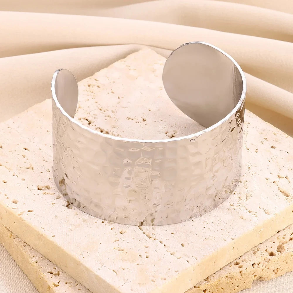 Royal Open Bangle