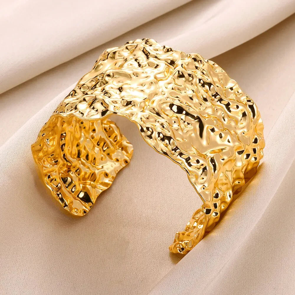 Royal Open Bangle