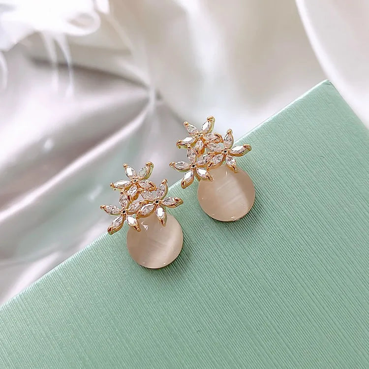 Dainty Flower