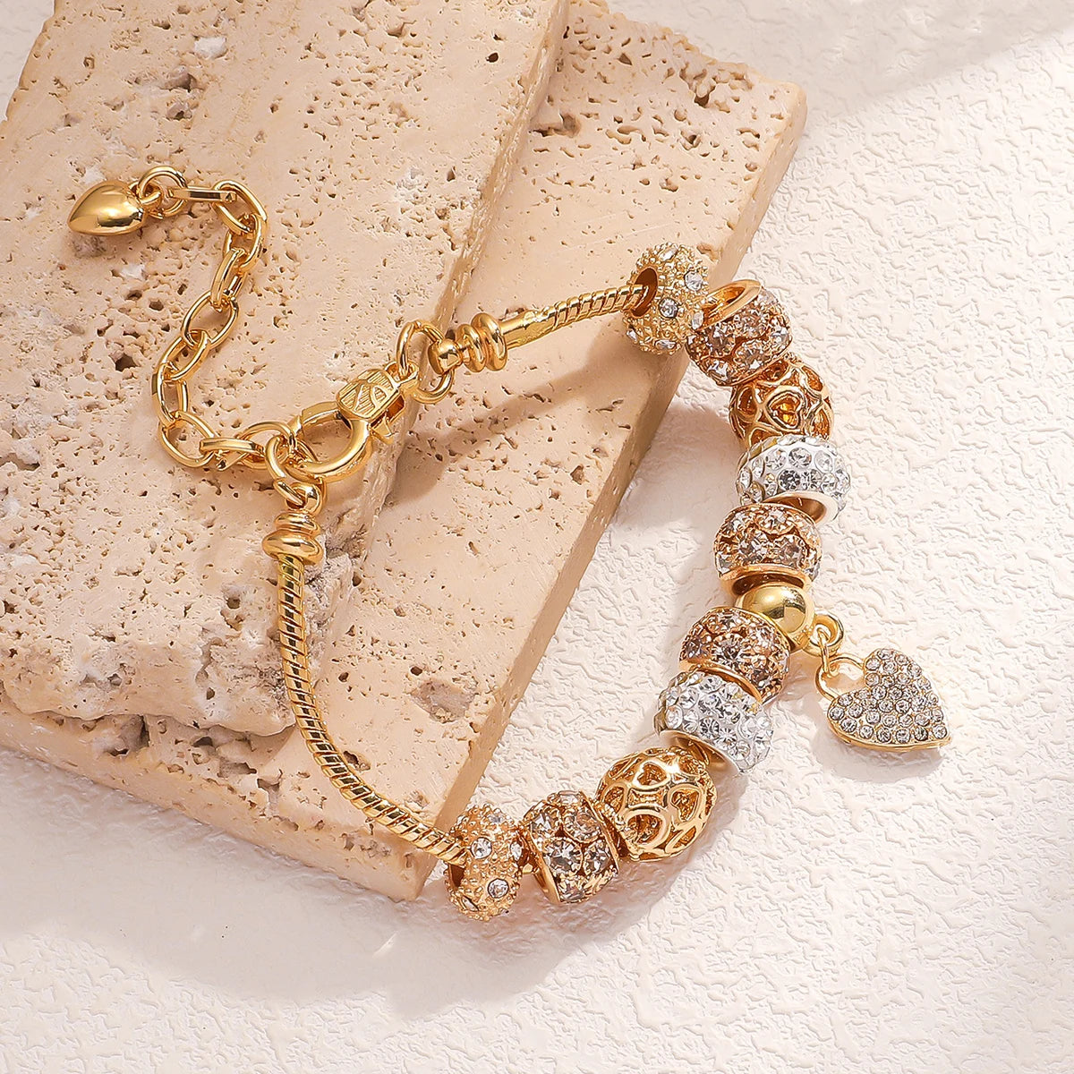 Bella Charm