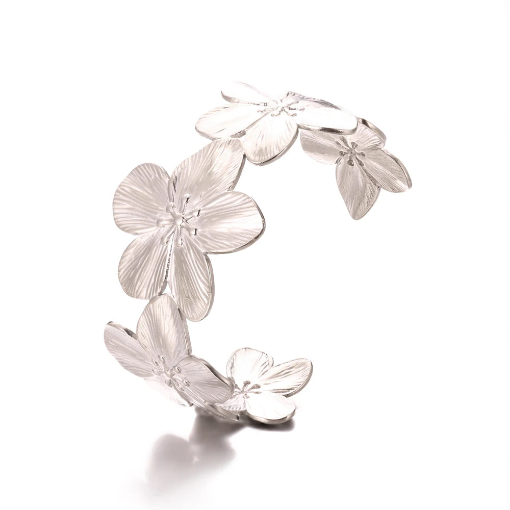 Royal Open Bangle