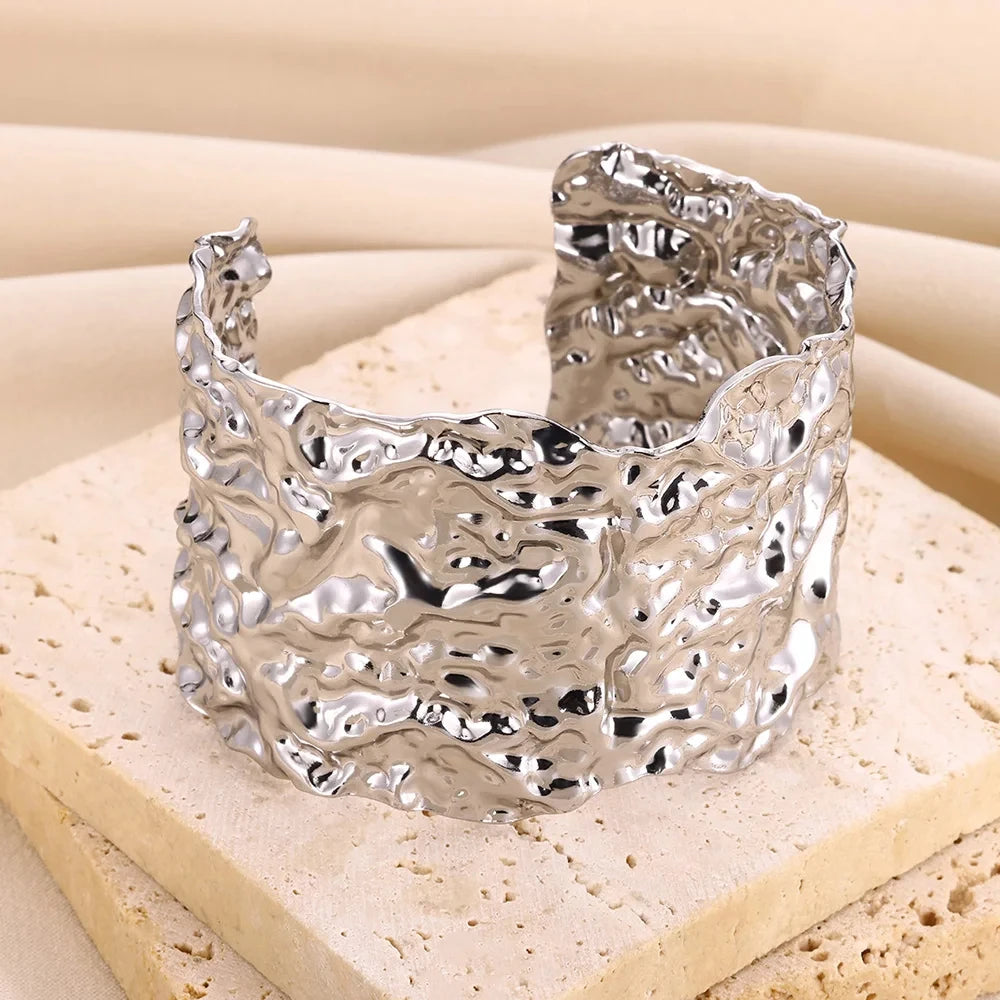 Royal Open Bangle