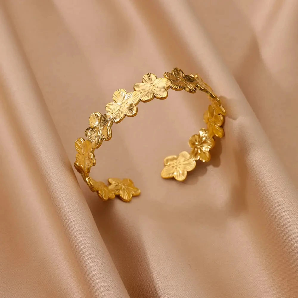 Royal Open Bangle