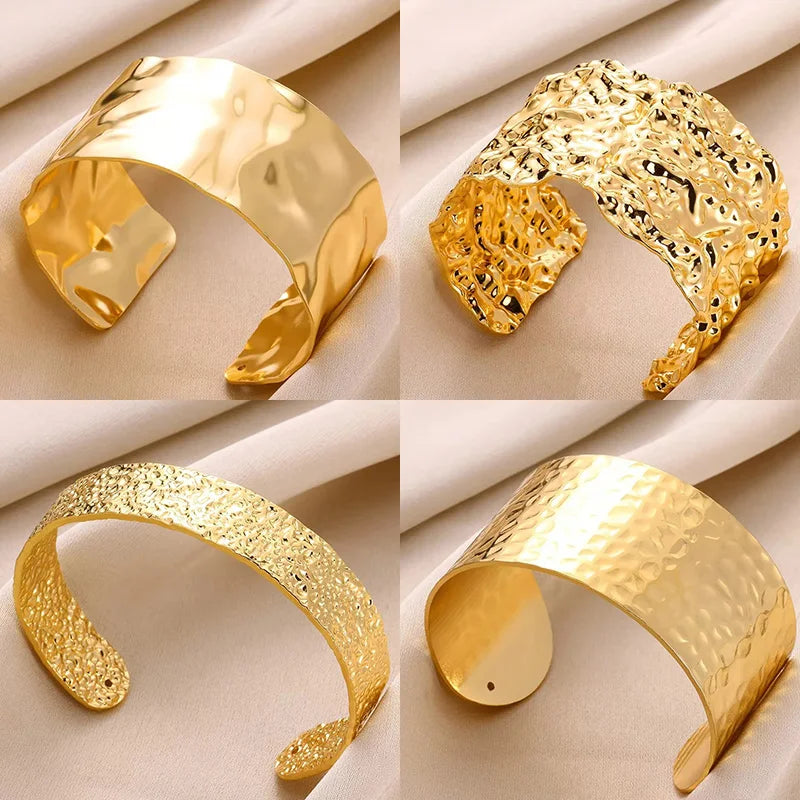 Royal Open Bangle