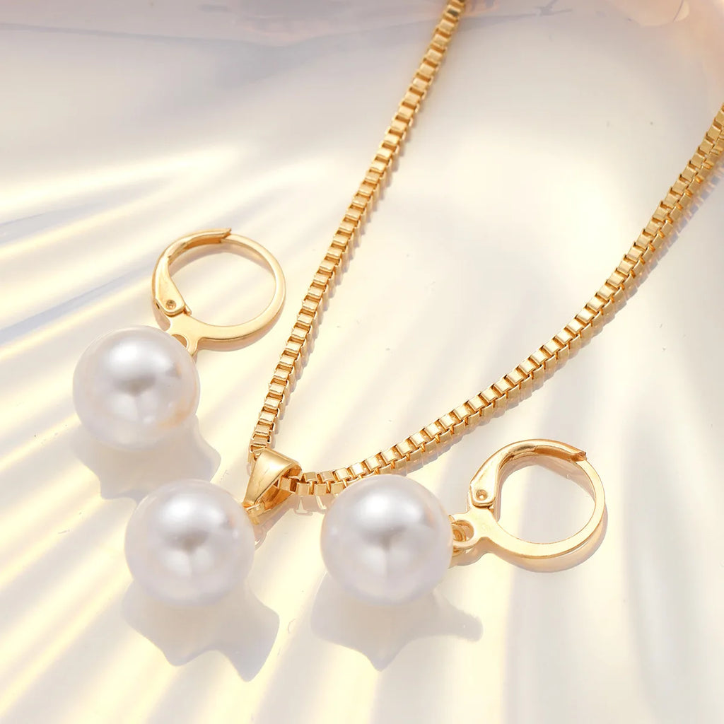 Milana Pearl Set