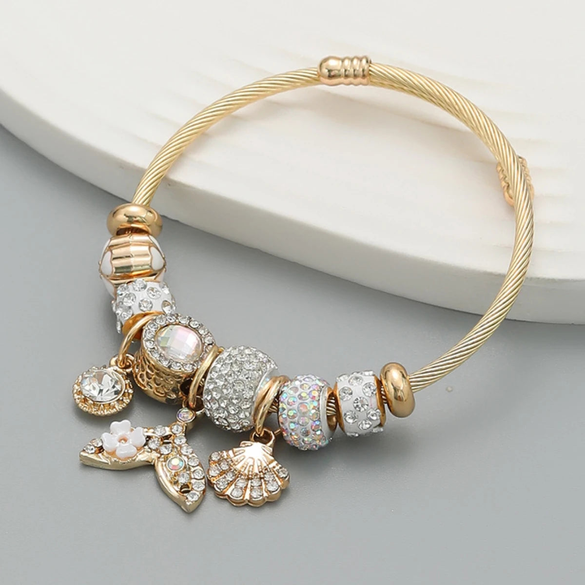 Bella Charm