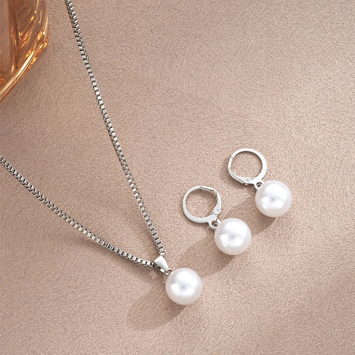 Milana Pearl Set